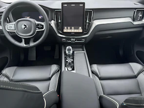 immagine del veicolo VOLVO XC60 2.0 T6 TE Black Edition eAWD