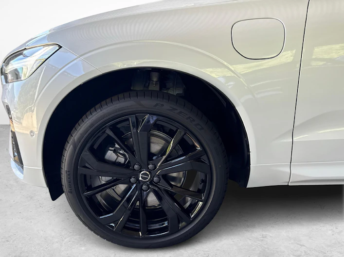 immagine del veicolo VOLVO XC60