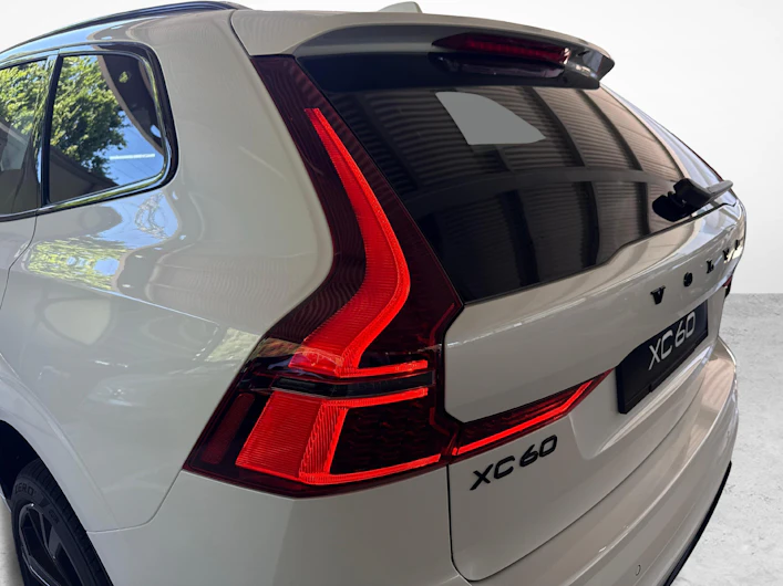 immagine del veicolo VOLVO XC60