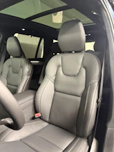 https://vehicle.imgix.net/4264655/5253a1bc-f1f9-443b-9cc6-356ce30709ce.jpeg
