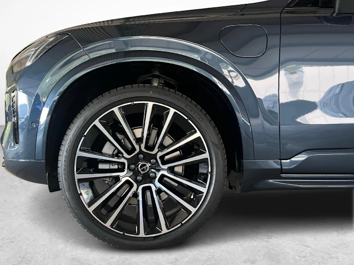 immagine del veicolo VOLVO XC90