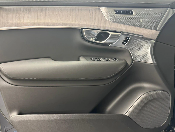 immagine del veicolo VOLVO XC90