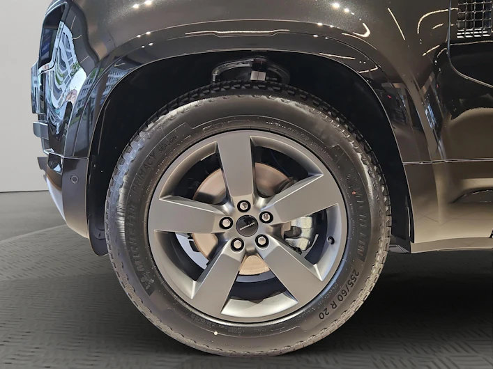 Fahrzeugbild LAND ROVER DEFENDER