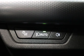 https://vehicle.imgix.net/4264682/978a7a48-8d81-4881-b43a-9101b4fc6697.JPG