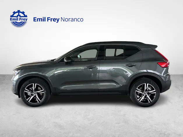 Volvo XC40 2.0 B3 MH Plus Dark