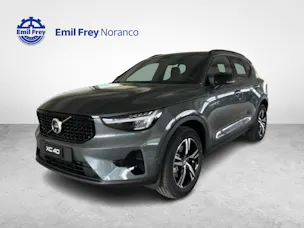 Volvo XC40 2.0 B3 MH Plus Dark