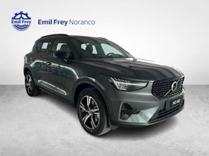 image du véhicule VOLVO XC40 2.0 B3 MH Plus Dark