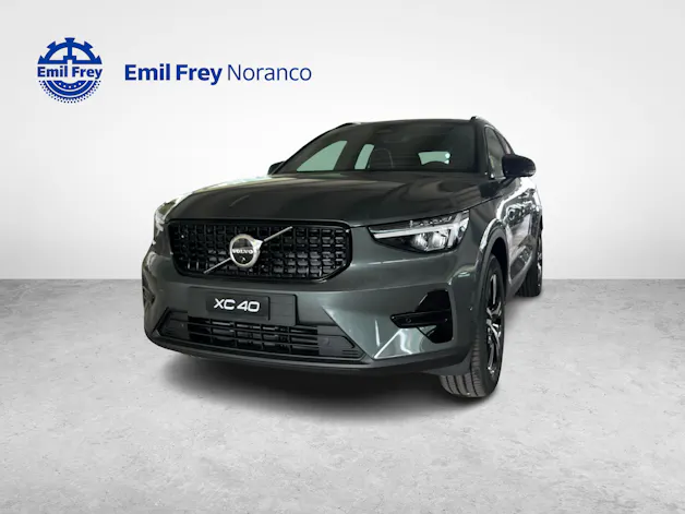 Volvo XC40 2.0 B3 MH Plus Dark