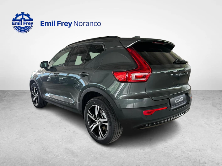 image du véhicule VOLVO XC40