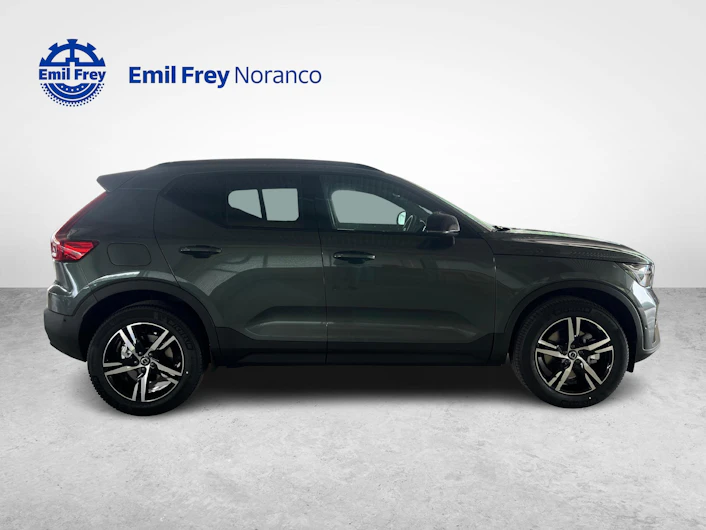 image du véhicule VOLVO XC40