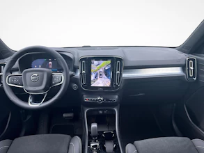 https://vehicle.imgix.net/4264686/ef4738aa-a9d2-4d99-b29c-dfbc54e82414.jpg