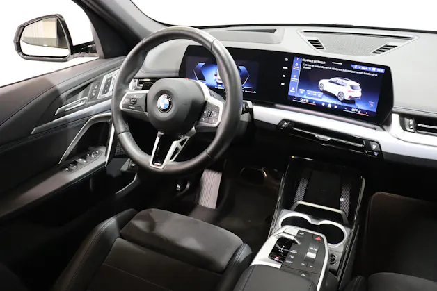 BMW X1 20d xDrive paddles