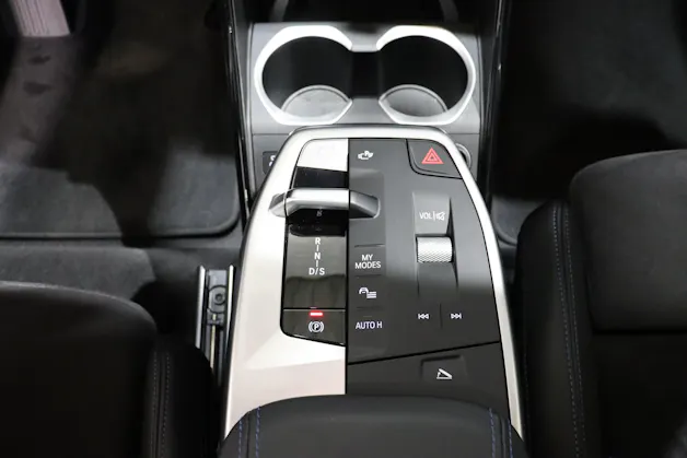 BMW X1 20d xDrive paddles
