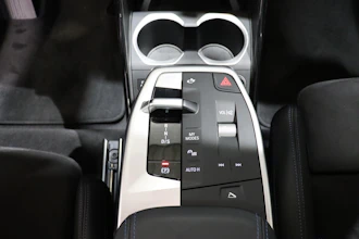 https://vehicle.imgix.net/4264723/b26f755b-7714-454d-b6e6-bd6858886418.JPG