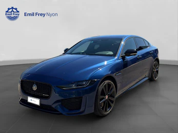 Fahrzeugbild JAGUAR XE 2.0 T 300 R-Dynamic Black AWD Fahrzeugbild JAGUAR XE 2.0 T 300 R-Dynamic Black AWD