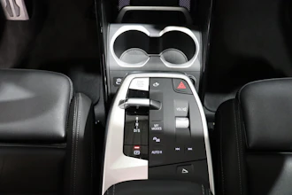 https://vehicle.imgix.net/4264742/280fca6d-1455-4968-ac88-d265fb577b13.JPG