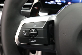 https://vehicle.imgix.net/4264742/42da70e7-e836-47b1-bf7e-28be272cbe52.JPG