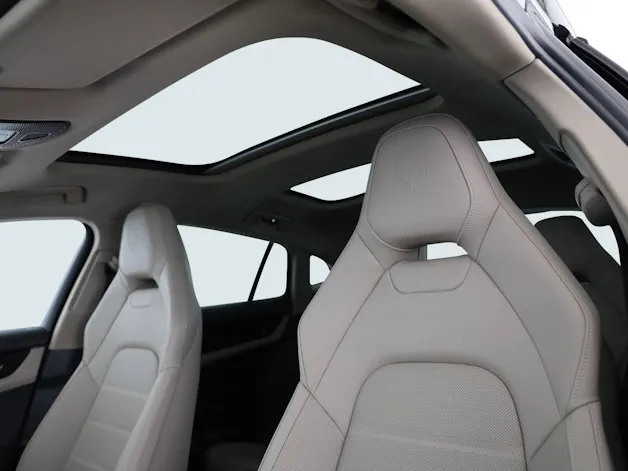 Porsche Panamera 4 E-Hybrid