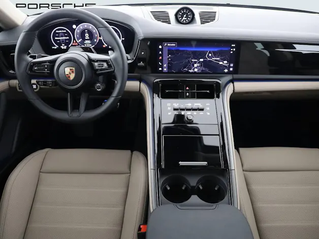 Porsche Panamera 4 E-Hybrid