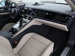 Porsche Panamera 4 E-Hybrid