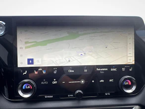 https://vehicle.imgix.net/4264819/0078f098-6dd0-4bae-b512-6d2f1f49b14b.jpg