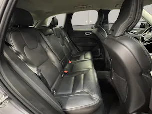 Volvo XC60 2.0 B5 MH Plus Dark AWD