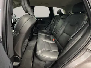 Volvo XC60 2.0 B5 MH Plus Dark AWD