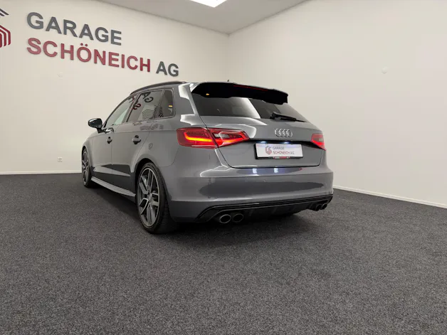 Audi S3 Sportback 2.0 T FSI quattro S-Tronic