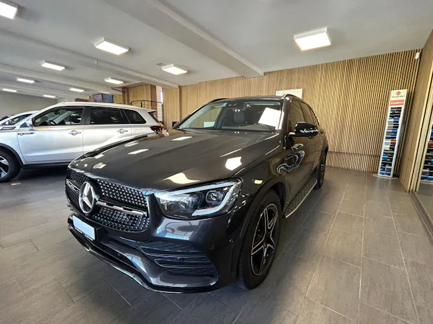 Mercedes-Benz GLC 220 d AMG Line 4m