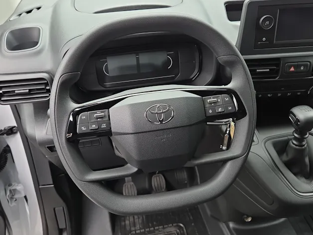 Toyota PROACE CITY Van L1 1.2 Active