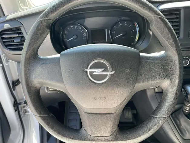 Opel Vivaro Cargo 2.7 t M 1.5 D 120 S/S