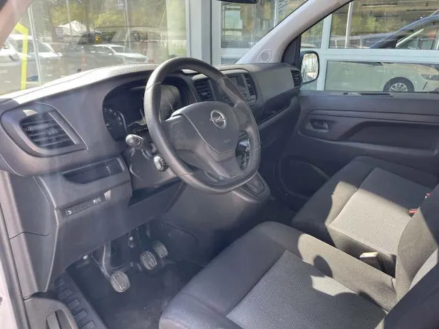 Opel Vivaro Cargo 2.7 t M 1.5 D 120 S/S