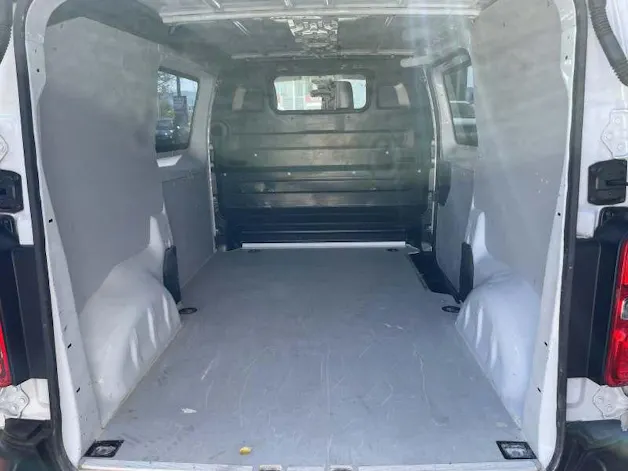 Opel Vivaro Cargo 2.7 t M 1.5 D 120 S/S