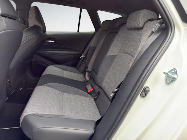 Toyota Corolla Touring Sports 2.0 HSD Swiss Edition