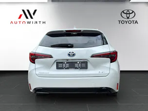 Toyota Corolla Touring Sports 2.0 HSD Swiss Edition