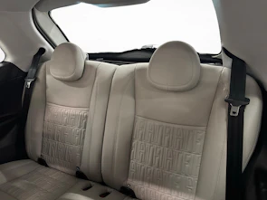Fahrzeugbild FIAT 500 La Prima