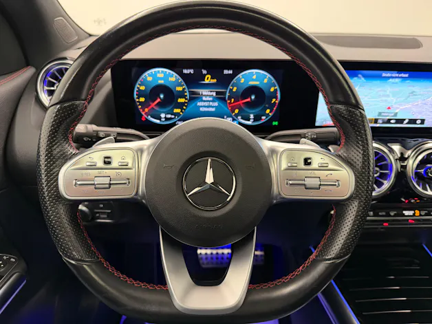 Mercedes-Benz GLA 250 AMG Line 4matic