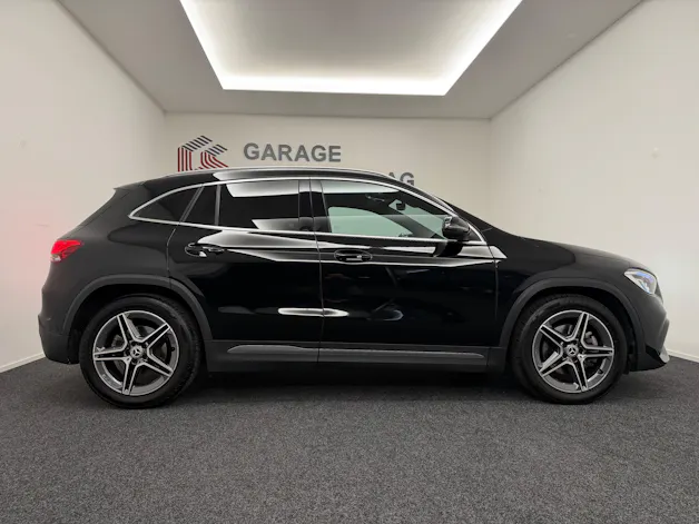 Mercedes-Benz GLA 250 AMG Line 4matic