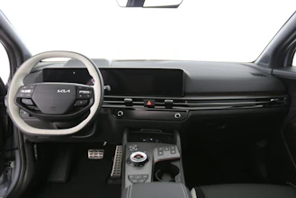 https://vehicle.imgix.net/4265440/eaf677d4-a732-482b-9cf0-d07bc3bbcf7e.jpg