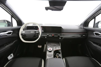 https://vehicle.imgix.net/4265441/7f3d01fe-194f-4c47-b8f3-5effd1acb8d7.jpg