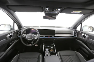 https://vehicle.imgix.net/4265453/15fd48bd-a586-4598-94ce-bbf8ea420644.jpg