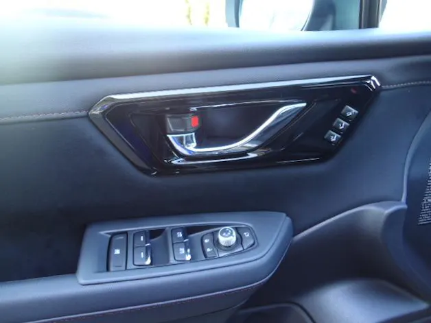 Subaru Forester Station 2.0i e-Boxer Luxury