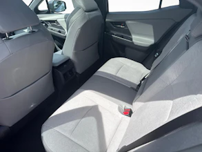 https://vehicle.imgix.net/4265461/5674b13a-f351-4d05-ace8-160d6abca56a.jpg