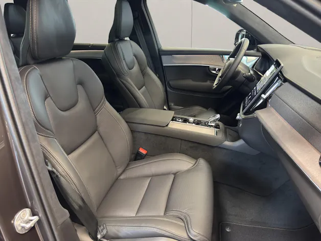 Volvo XC90 2.0 T8 TE XCLUSIVE Edition Dark eAWD