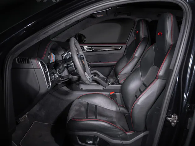 Porsche Cayenne Coupé 4.0 V8 GTS