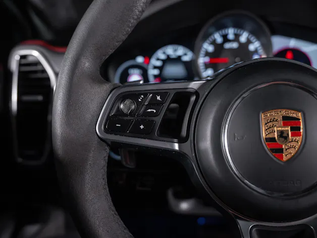 Porsche Cayenne Coupé 4.0 V8 GTS