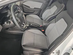Renault Clio 1.6 E-Tech techno