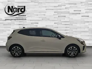 Renault Clio 1.6 E-Tech techno