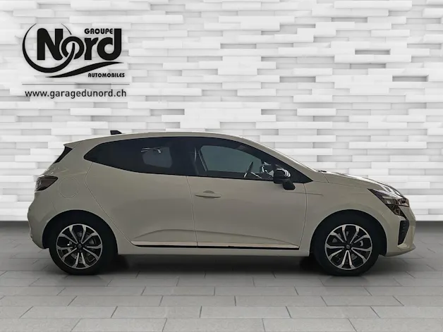 Renault Clio 1.6 E-Tech techno