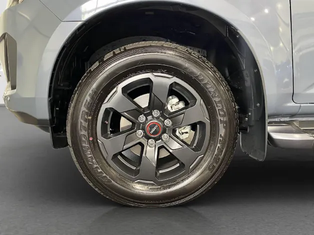 Isuzu D-Max Crew Pick-up 1.9 DDi N60 Nitro Sport 4x4